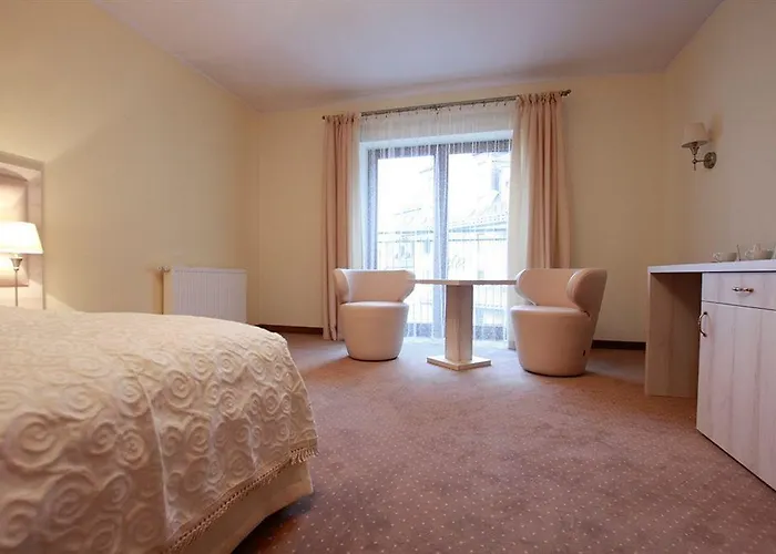 Labelle לינה וארוחת בוקר 3*